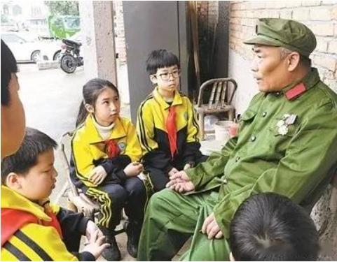 离岗不离心台州仙居银发担当暖人心台州仙居组建平均66岁“银发智库”，汇聚老兵老干