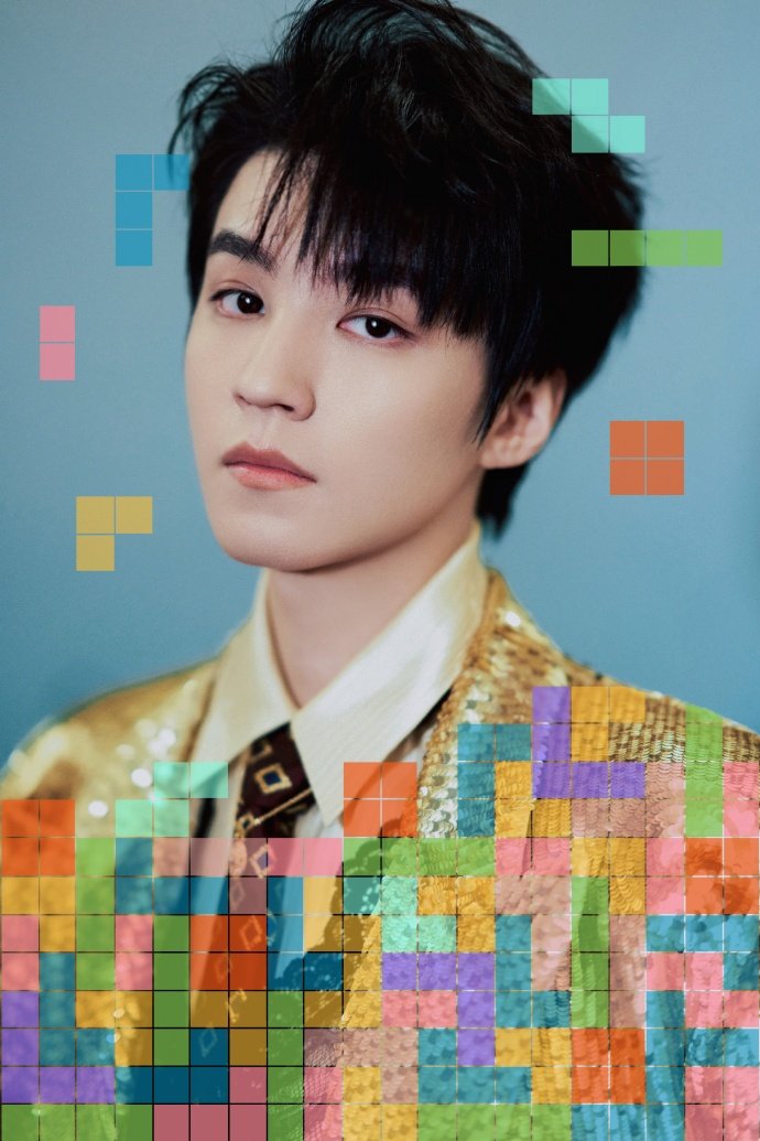 王俊凯方块出图概念王俊凯出图概念 王俊凯方块出图概念，各种形态的方块，概念的神！