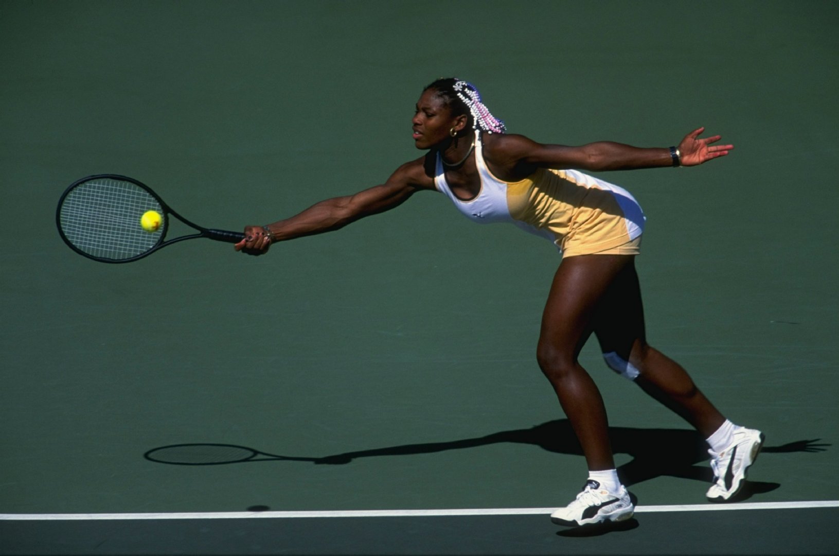 美好「网」事1999年3月13日，17岁的小威廉姆斯在印第安维尔斯站女单决赛中，