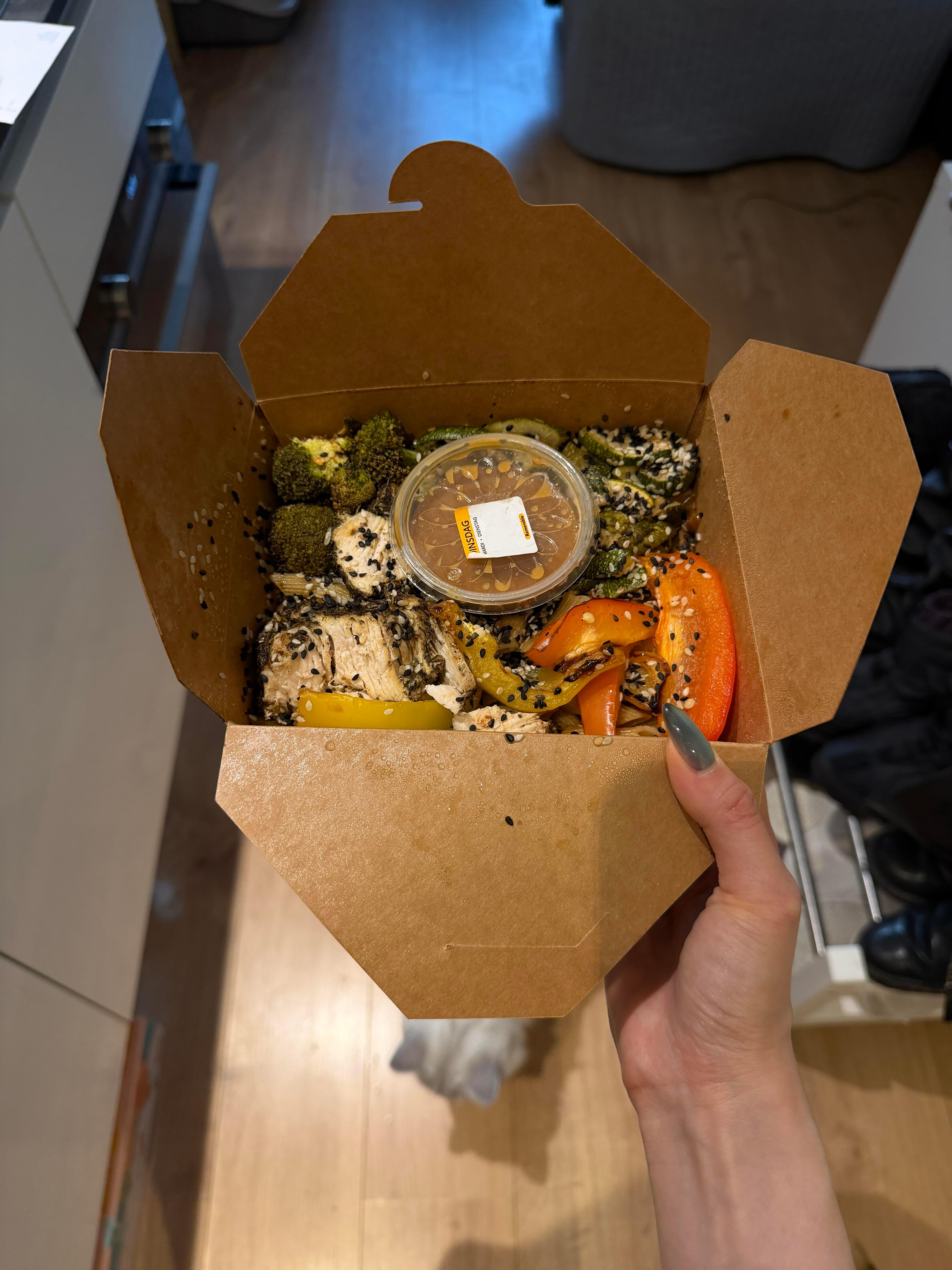 刺猬小姐 做你觉得轻松幸福的决定 祝你有个好转弯。 