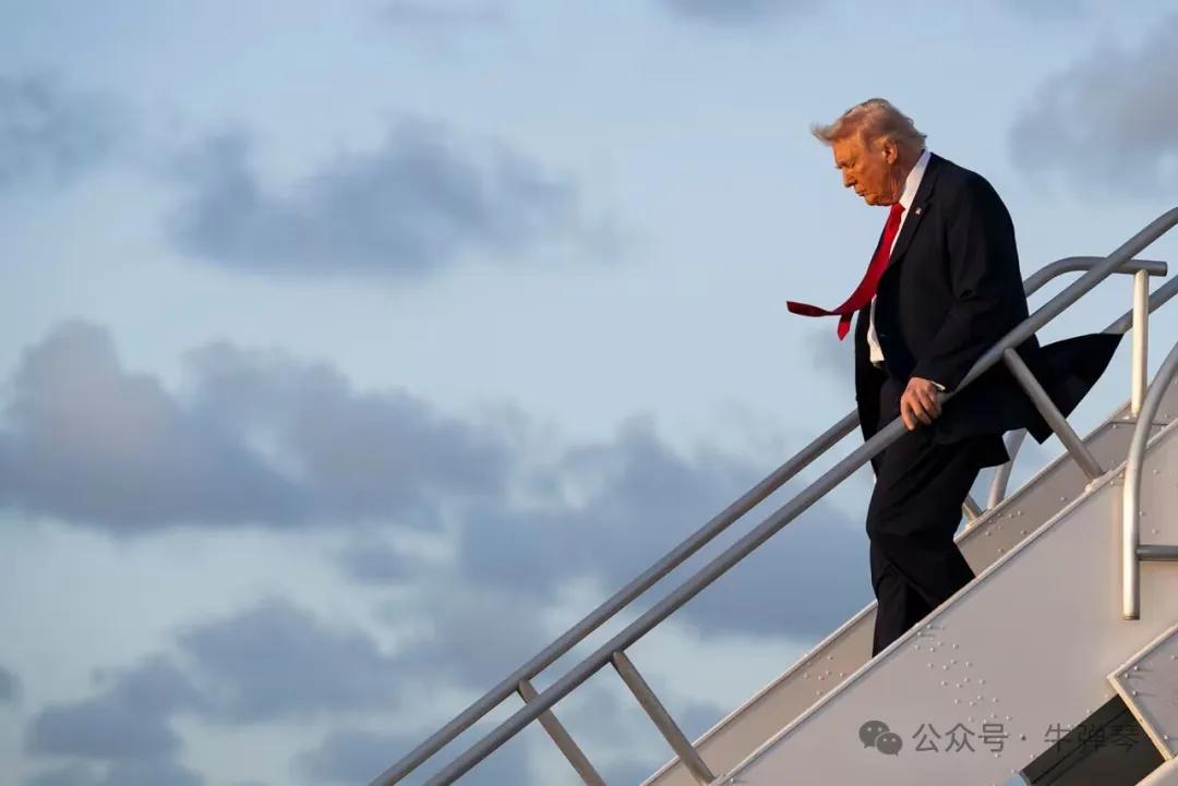 特朗普最新表态：

“如果伊朗采取任何阻止石油在霍尔木兹海峡内流动的行动，他们将