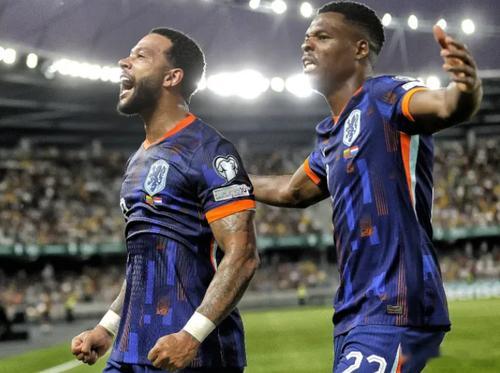 外媒预测波兰vs荷兰首发：莱万pk德佩！范戴克、加克波在列今晚凌晨世欧预分组赛G