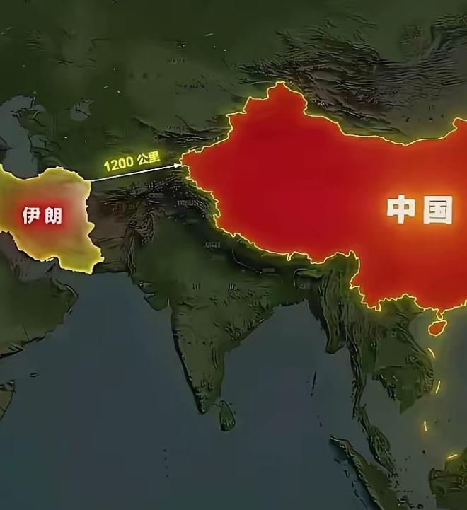 太颠覆认知了！伊朗离我国新疆仅一千二百多公里，有人提议修跨境高铁还想批量撮合中伊