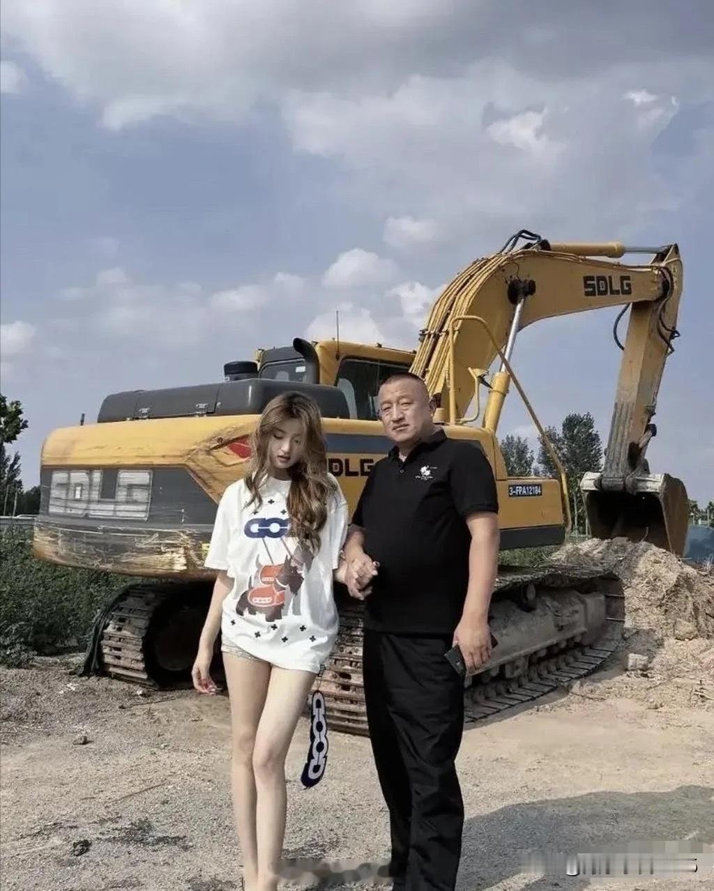 太二卖不动酸菜鱼了其实太二的味道挺好的，但是一想是预制菜就恶心，都怪西贝…… 