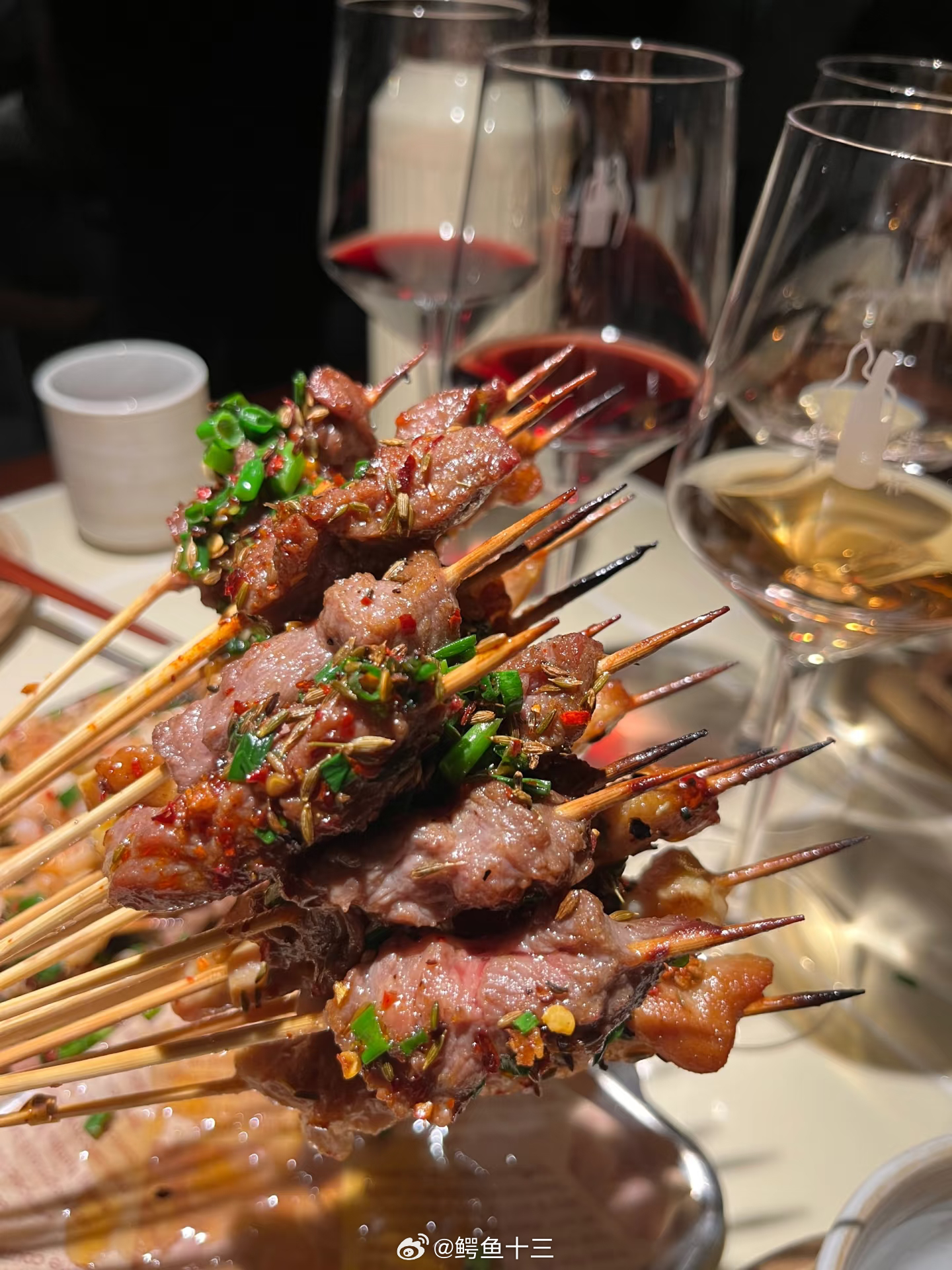 双十一买过最不能理解的东西牛市的晚上，要不要来点牛肉？？[哈哈][可爱] ​​​