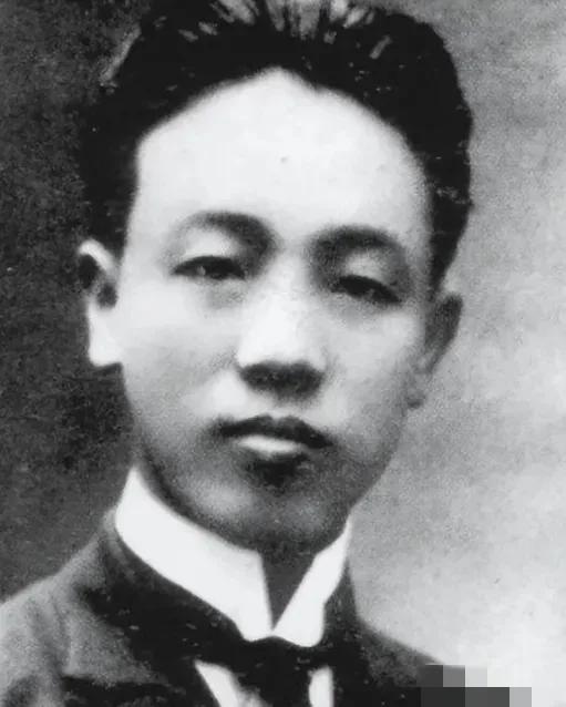 26岁慷慨赴死！出身大户的赵世炎，为何弃安稳赴国难

1927年7月19日，上海