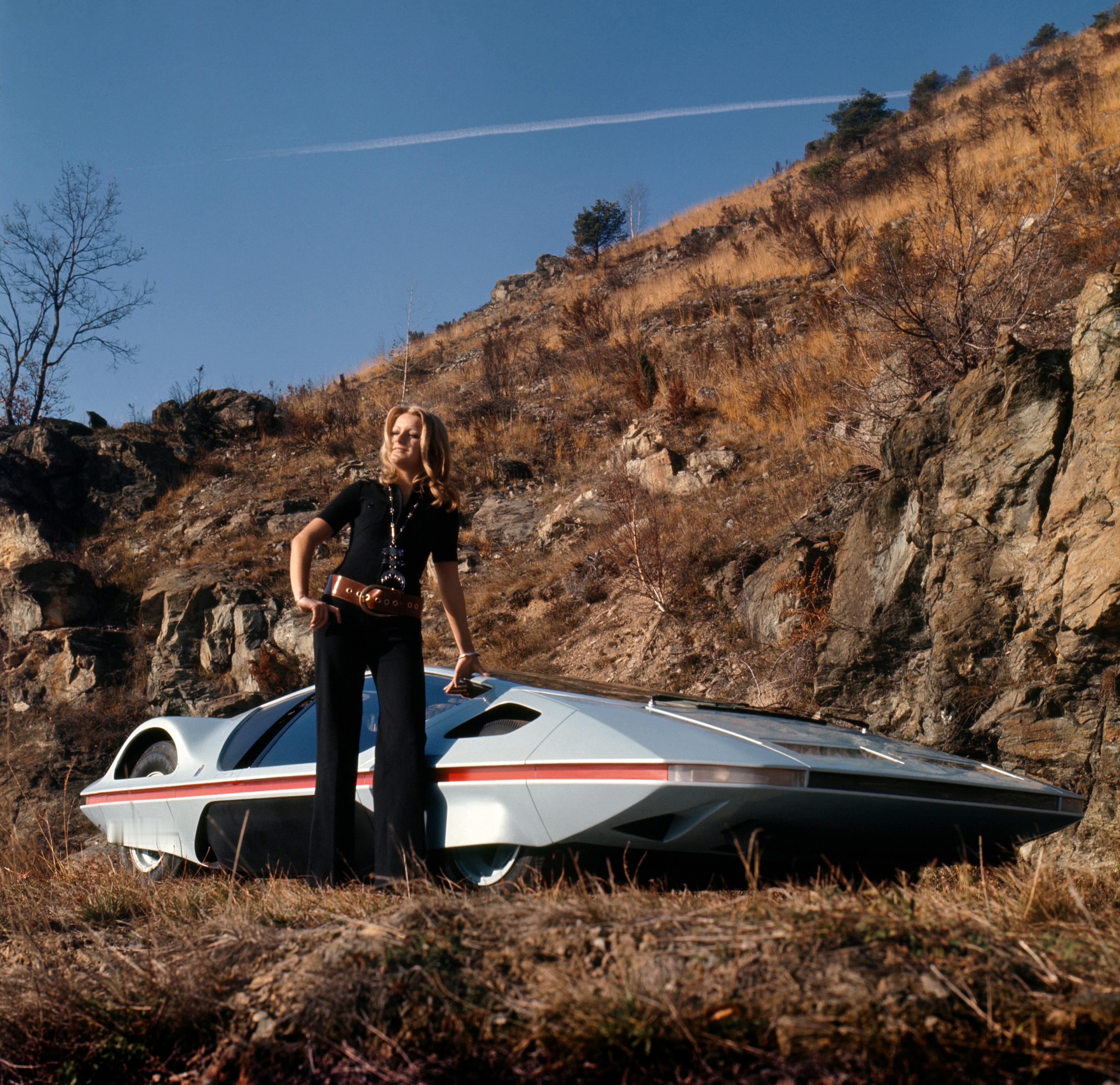 你认识这台车吗？ 