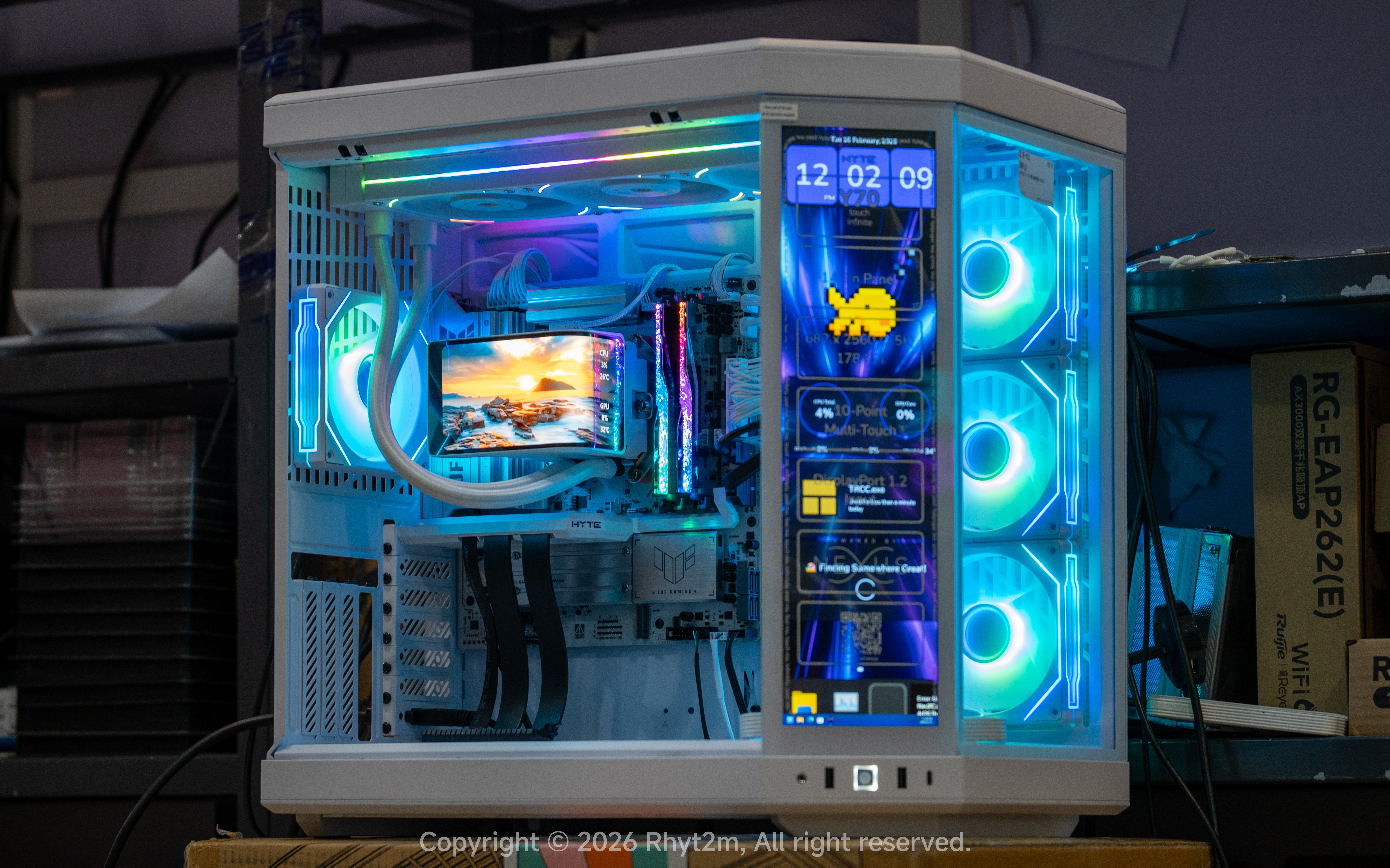 利民这个曲面水冷观感还是很不错的 