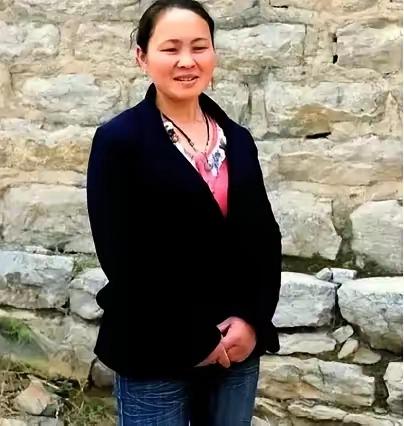 18岁姑娘被卖进大山，2700元改写命运？她的坚持让无数人破防！

1994年，