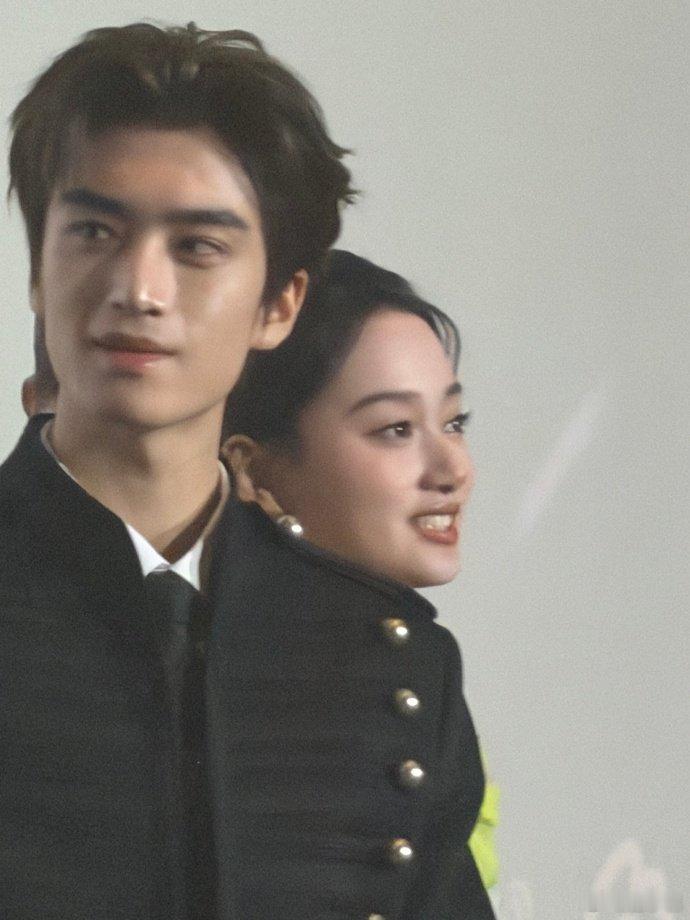 张康乐说的经常结婚是咋回事 谁懂啊！刷到张康乐说经常结婚的视频，我直接愣住三秒。