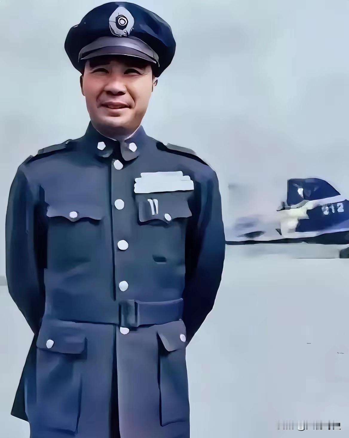 1941年，日军用毒气攻下高安城，74军军长王耀武看着满地的国军尸体悲痛欲绝，这