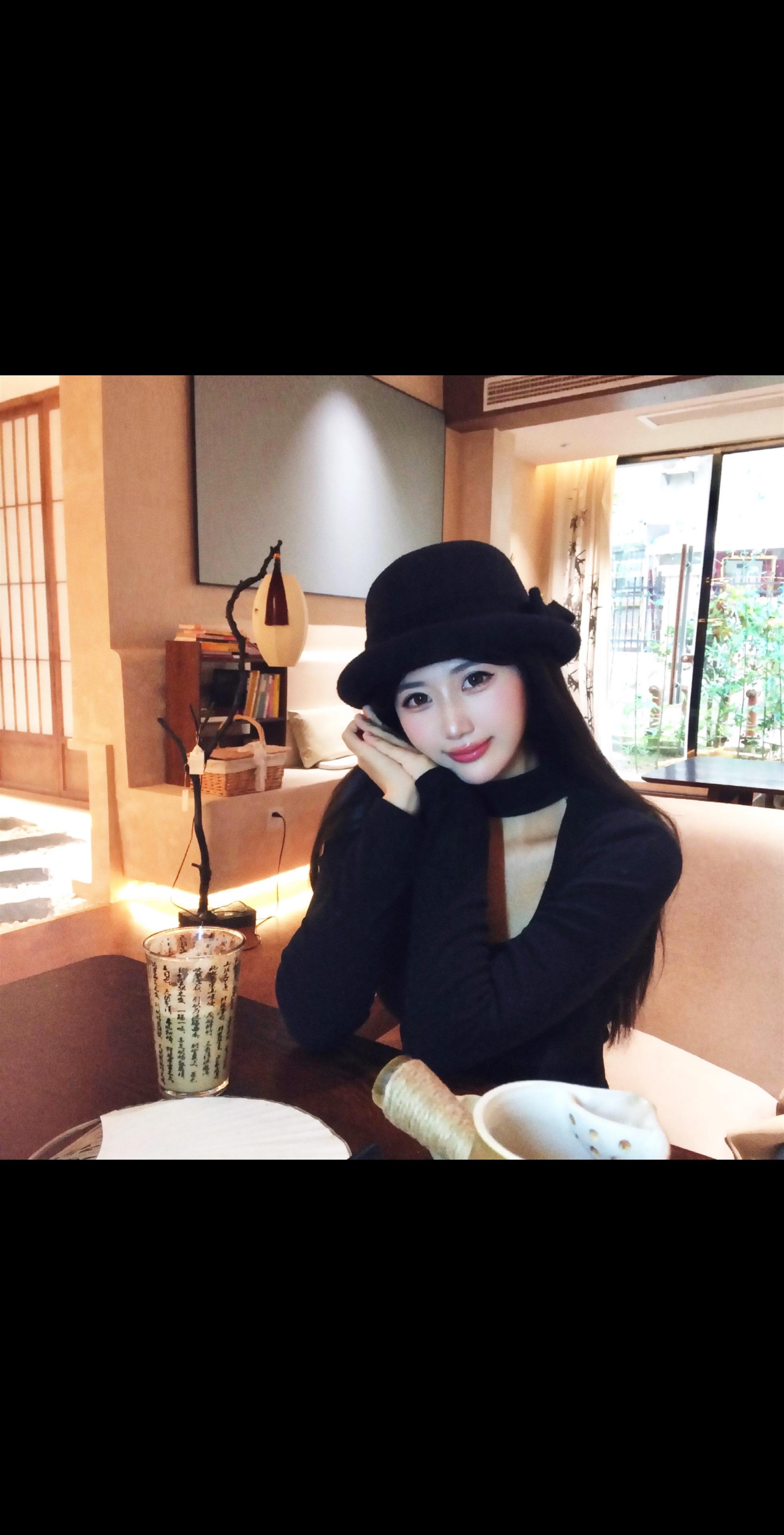 也许思念 是潮湿的木质香