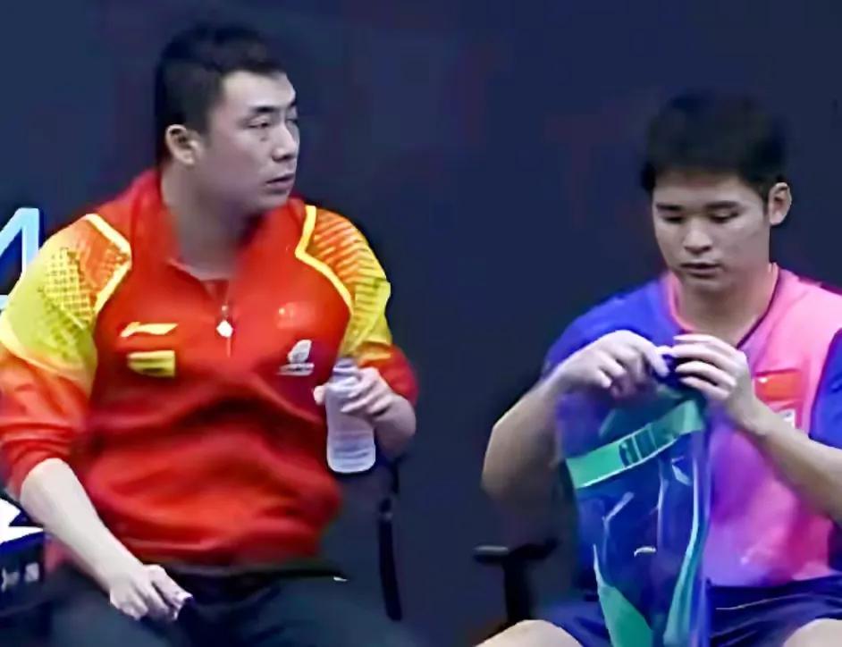 中国男乒现在能打硬仗的有几人……？

1：马龙，8分，经验丰富，能力超群，但岁数
