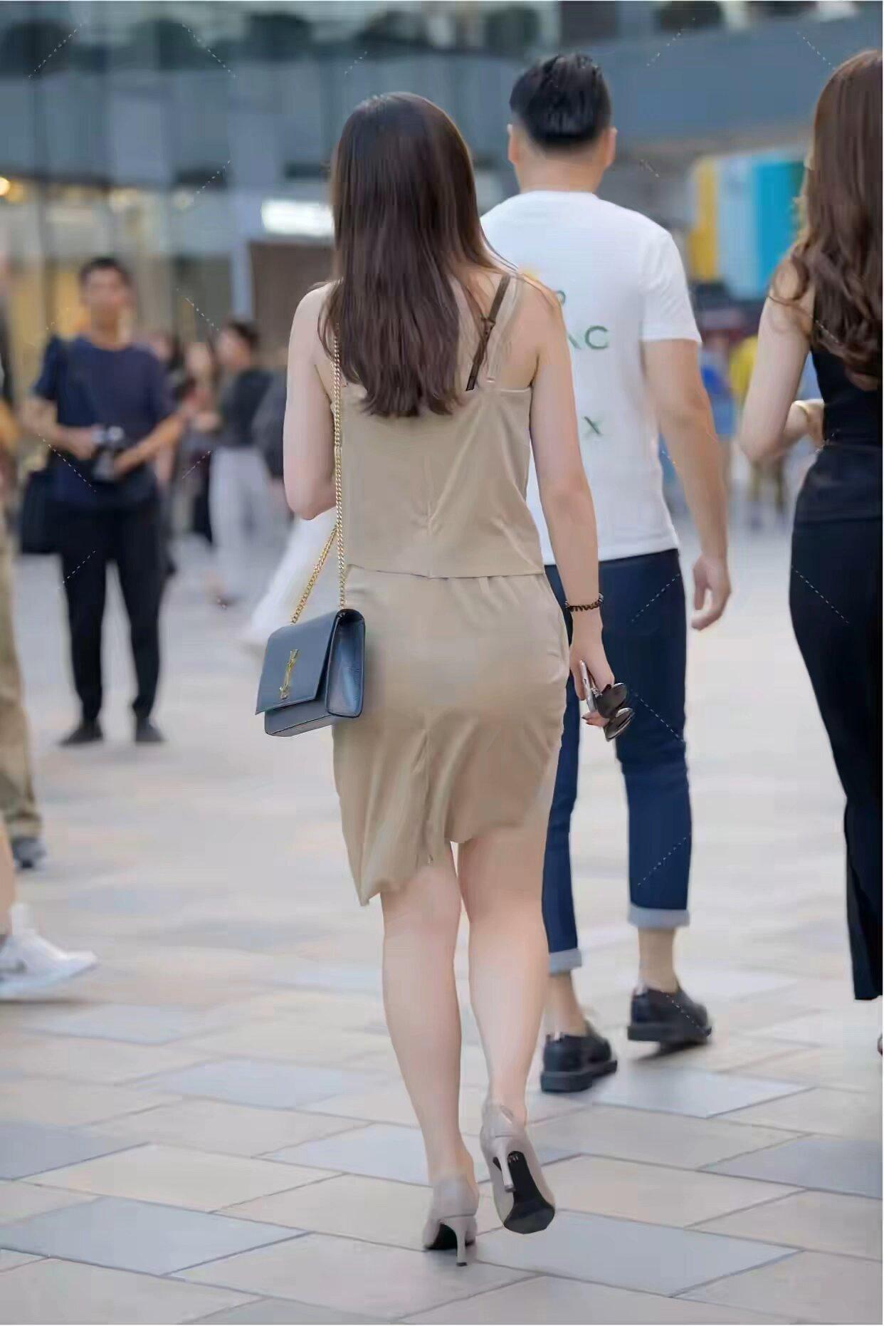 该合群合群， 该独行独行， 不要在乎失去谁， 你应该在乎还剩下谁。