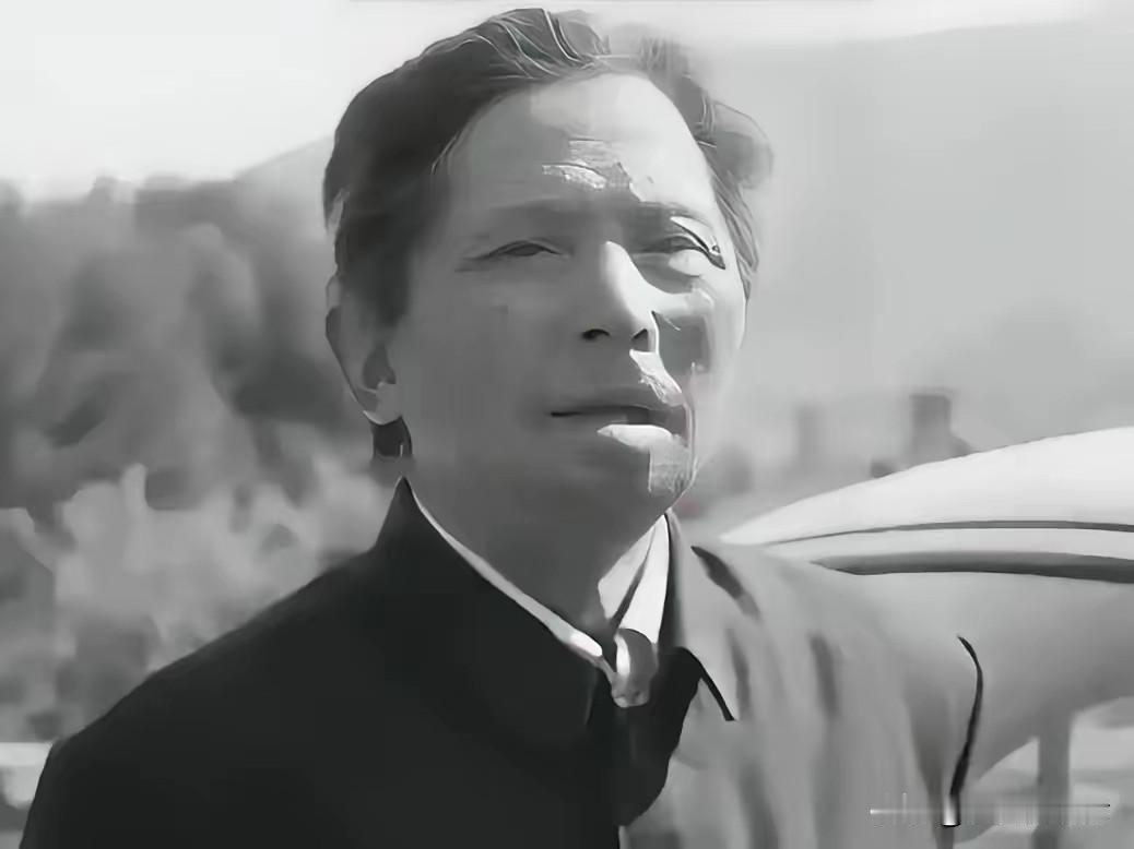 他是松骨峰幸存“烈士”，隐姓埋名务农19年！一枚油票暴露身份，军长含泪寻来
 