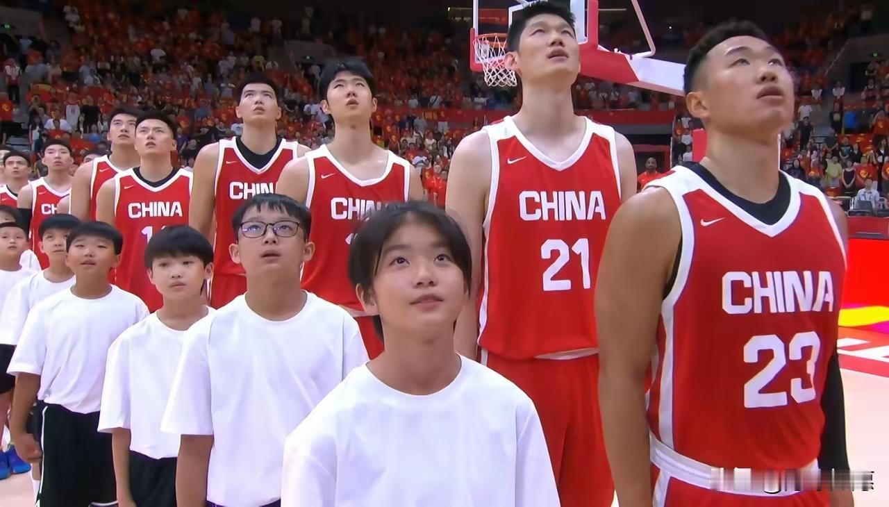 中国男篮败给新西兰男篮，这不正常吗？
      我们总是忘记了自己的实力，总是