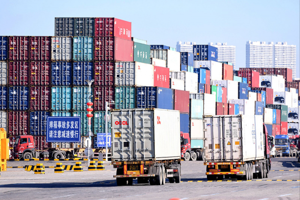 数据显示，印度去年12月对华出口激增67%，而对美出口则下降近2%。美国此前对印