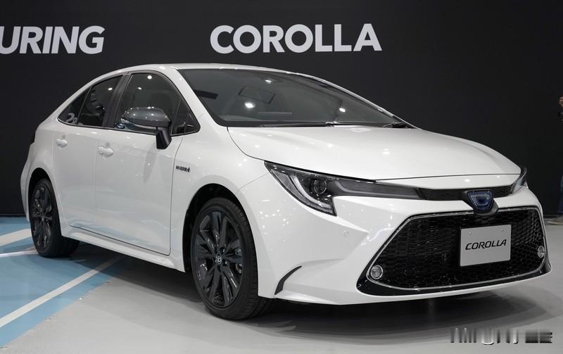 穷人买油车，这四款闭眼入！
      手里就十万预算，想开十年还能卖个好价，丰