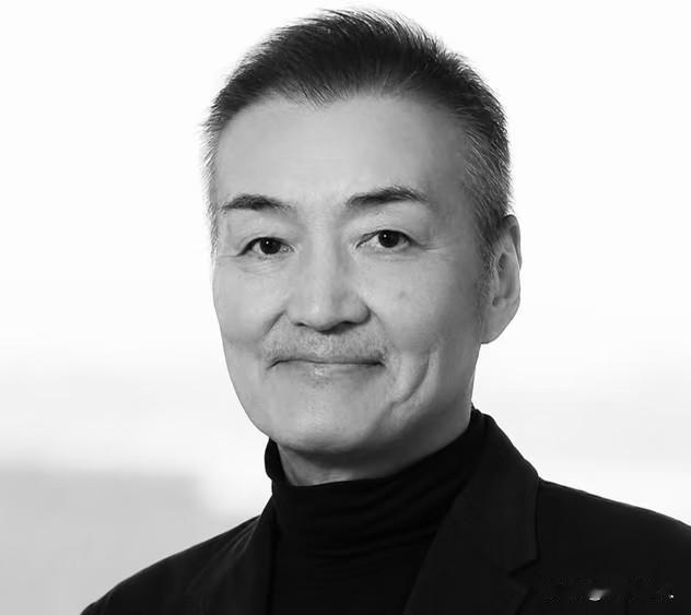 东野圭吾去世，他的作息比张雪峰还猛！

第一反应是去翻他的作息表，看完直接沉默了