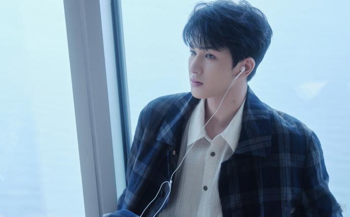 #小鬼朱正廷合体# 《城市捉迷藏》见证了小鬼-王琳凯和 THEO-朱正廷不变的友