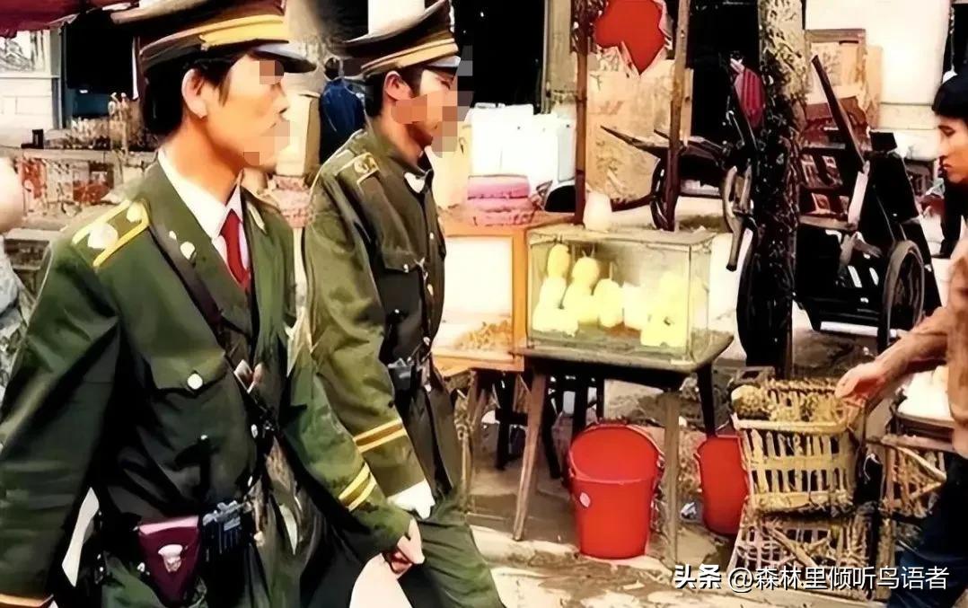 1996年春天，唐山陡河清淤，挖出来一把裹满泥的“五四”手枪。谁都没想到，这把枪