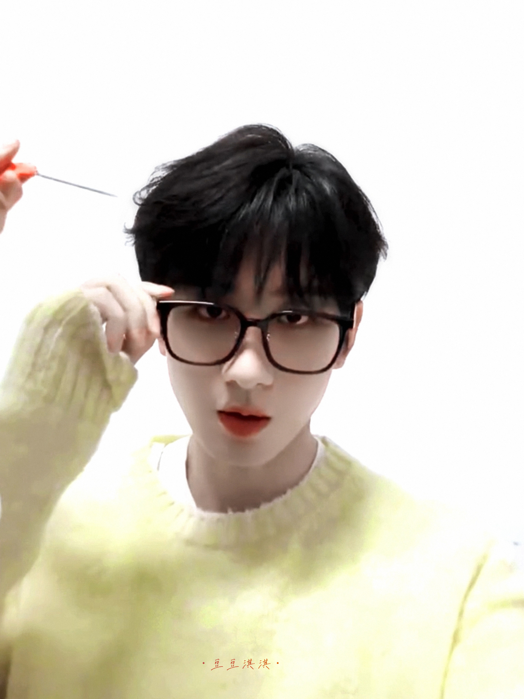 早安小咪！假期最后一天也要开心🥳 ​​​