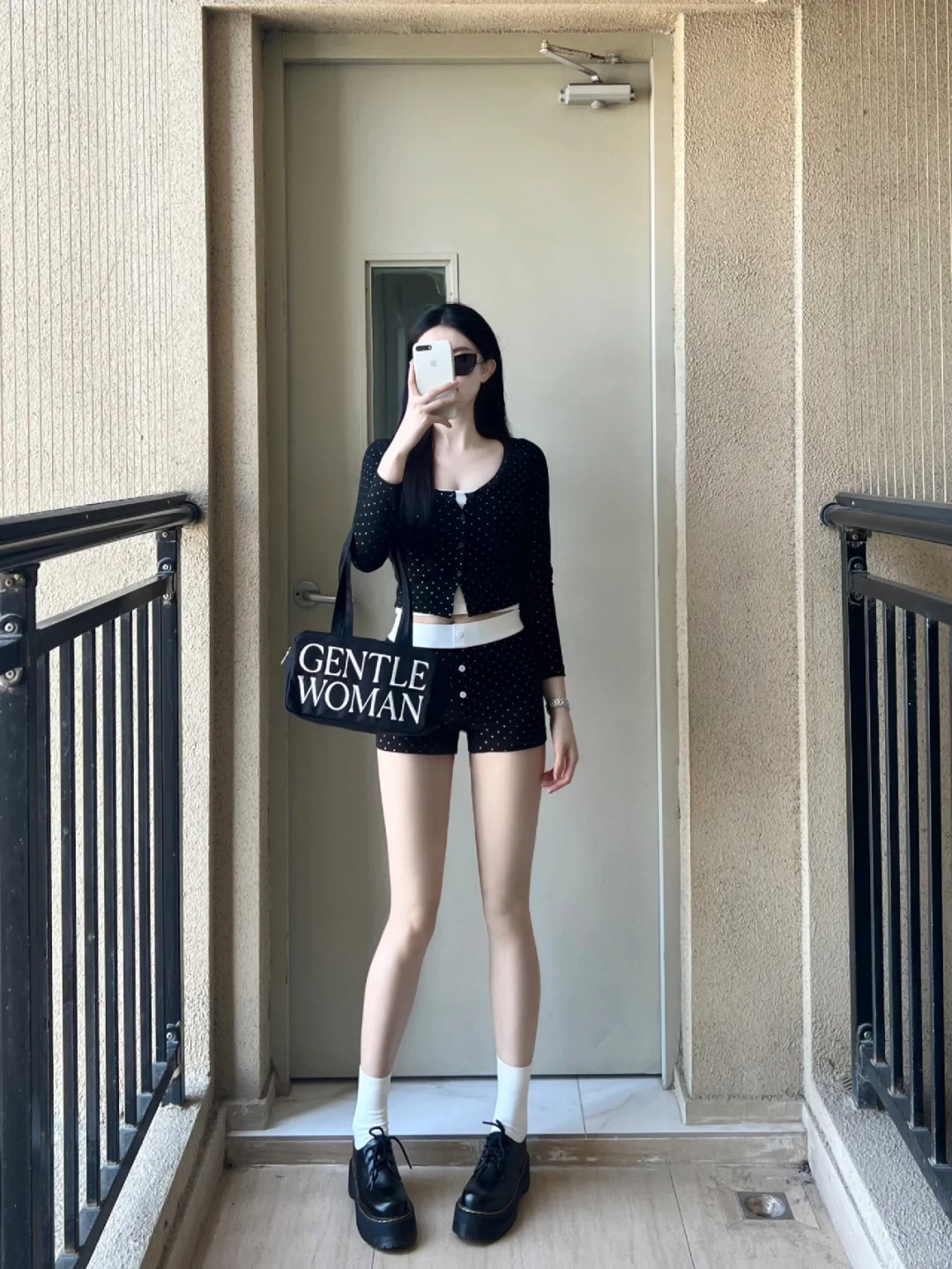 波点套装！开衫➕短裤！我好像可以！