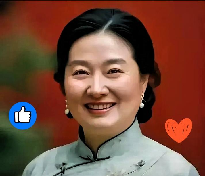 什么叫人情世故！
朋友找你借车！
老实人说：“不借。”聪明人会说：“兄弟，不是我