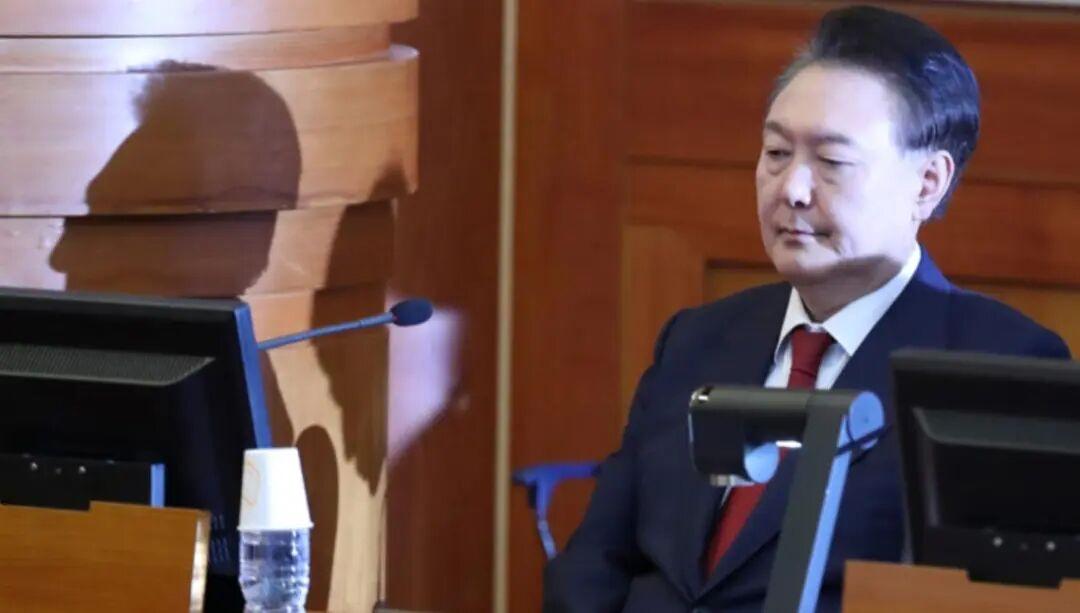 新春佳节之际，尹锡悦收到一审判决结果

就在中国人民欢度新春佳节之际，韩国前总统