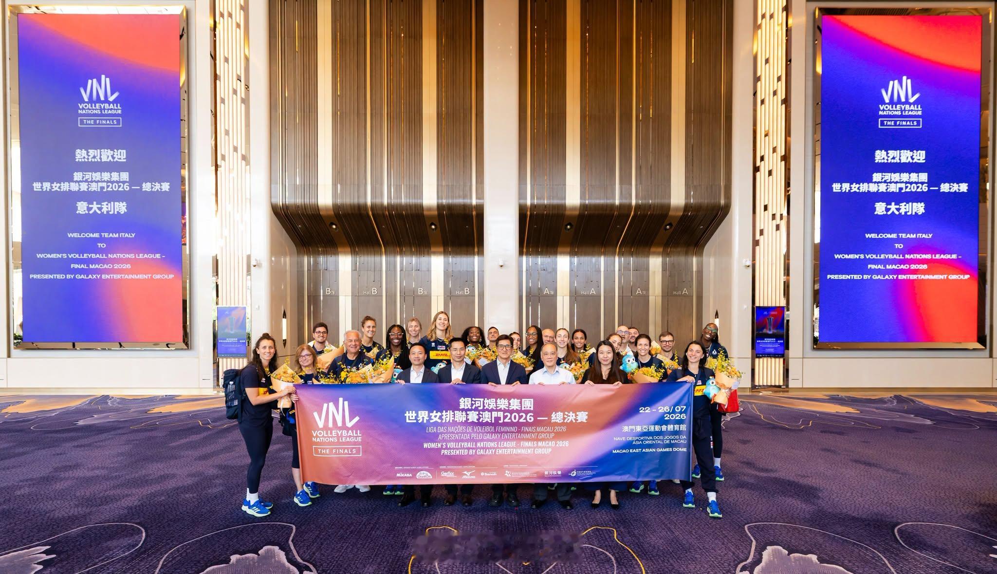 在结束了2026世界女排联赛 香港站的比赛之后，意大利女排昨天（13日）直接前往