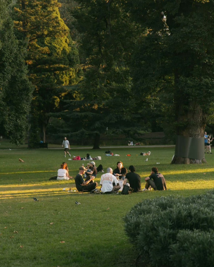 夕阳下的墨尔本，城市的游乐园。#旅游##旅游[超话]# ​​​