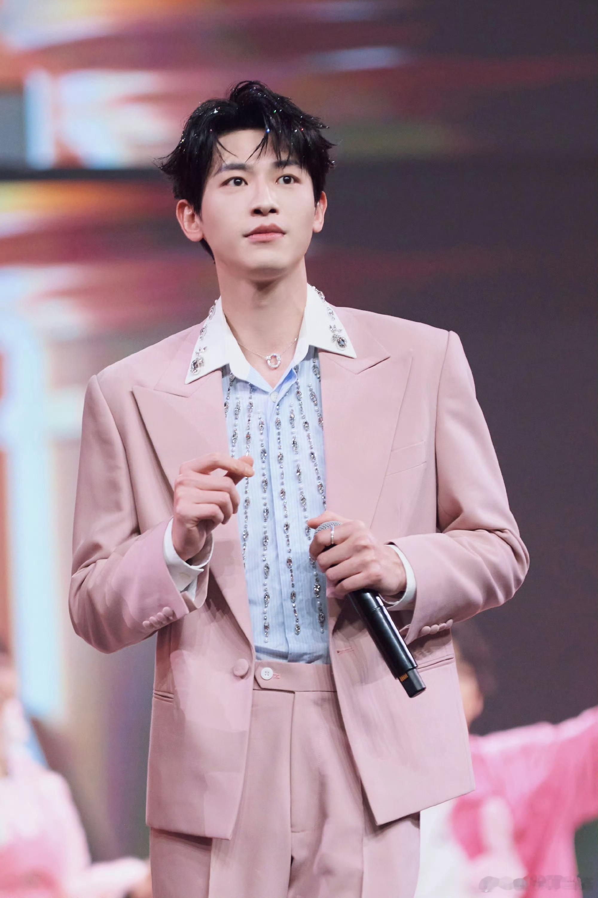 把辛云来打包送去开门大吉辛云来这是满分猜歌能力啊