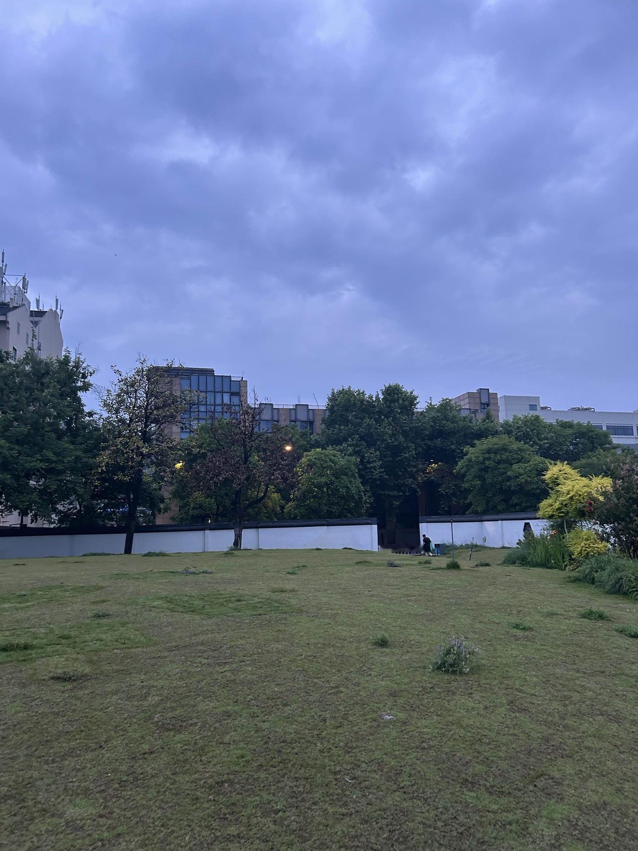 每天晨练地点（吴山广场）