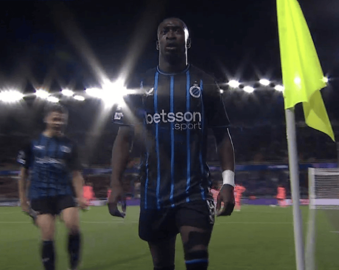 福布斯职业生涯此前从未梅开二度，本场他已贡献2球1助