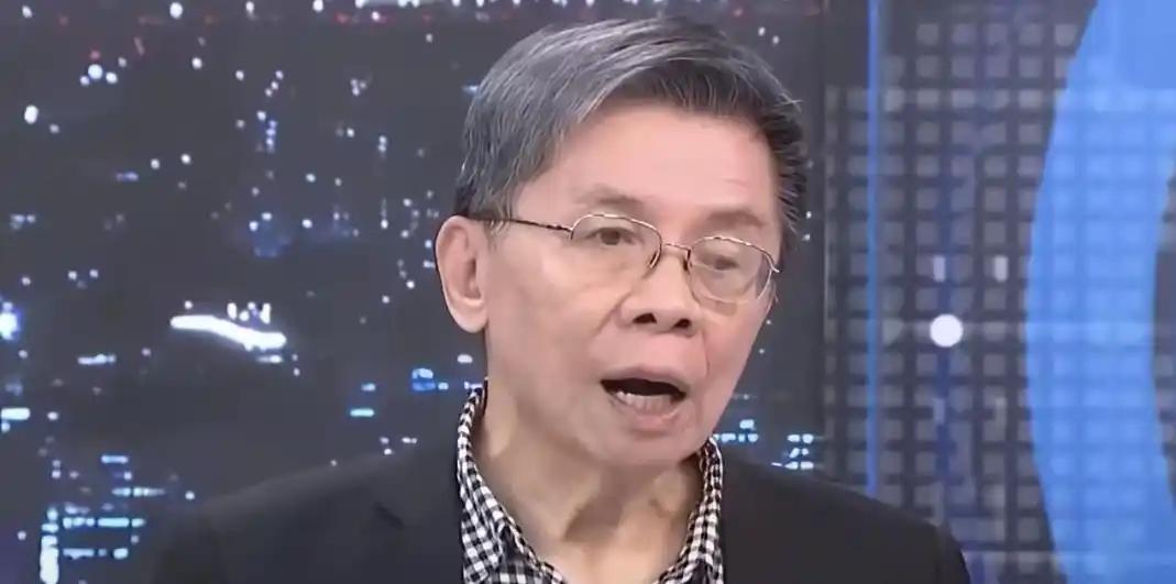 台湾名嘴沈富雄说：“台湾是中国不可分割的一部分，世界上只有一个中国。这是白纸黑字