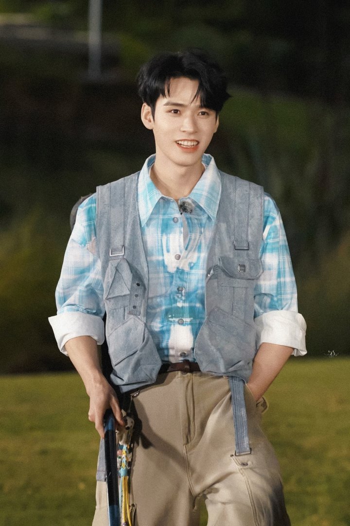 90生实力榜：TOP1 肖战TOP2 成毅TOP3 白宇TOP4 李现TOP5 