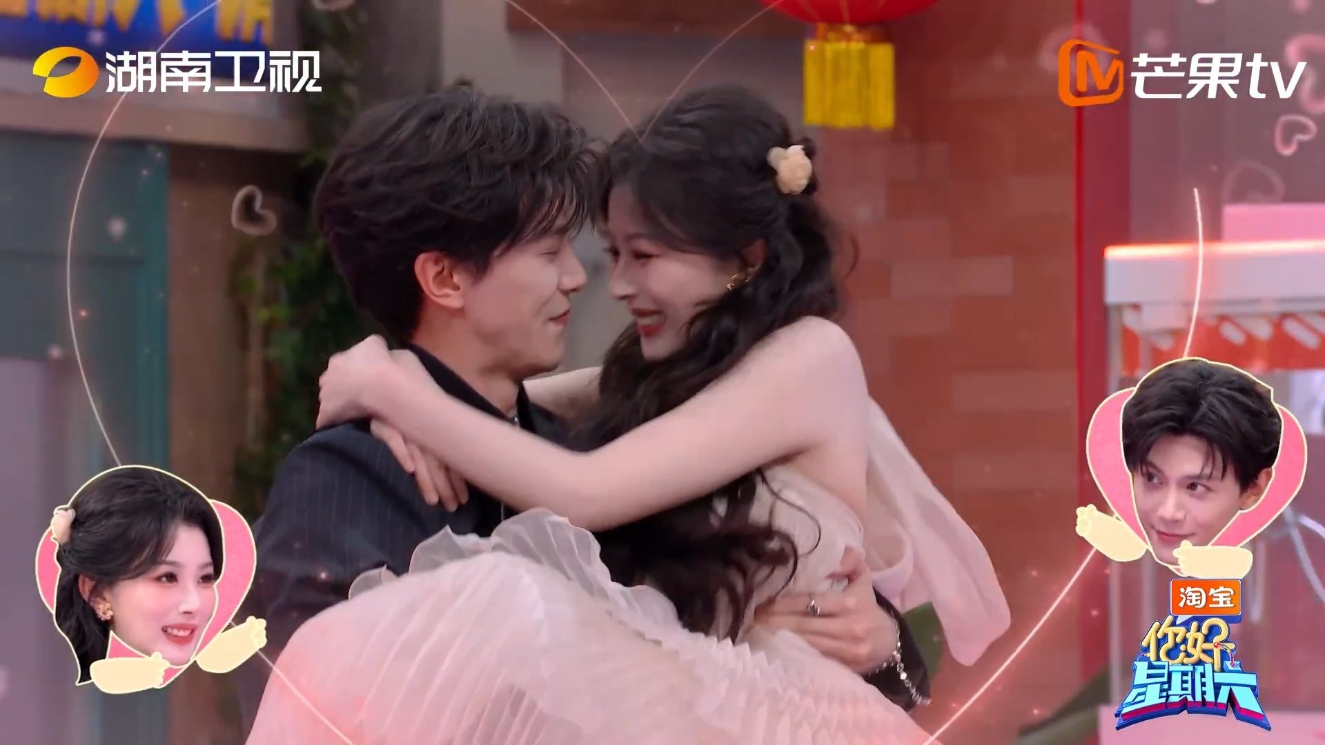 邓凯公主抱孔雪儿深蹲邓凯孔雪儿公主抱甜度力量感双双在线！邓凯硬核公主抱花式深蹲气