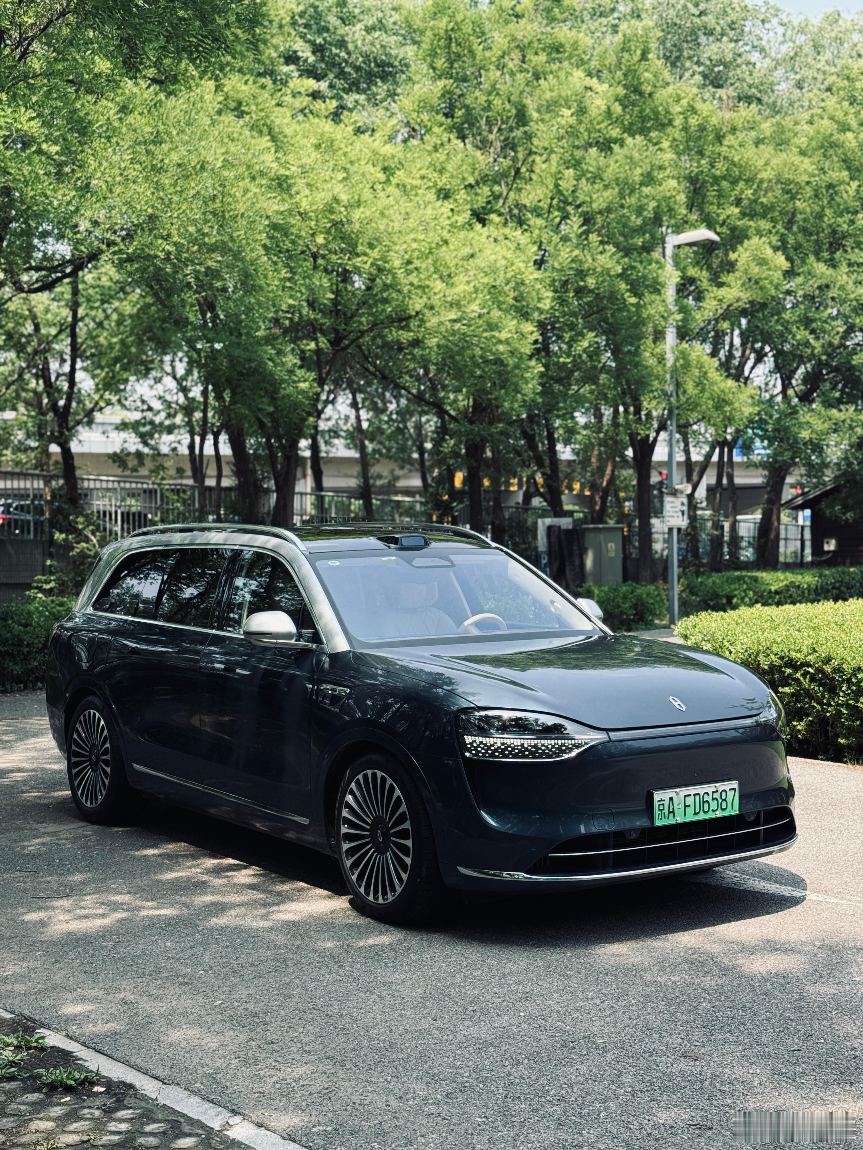 1000万内最好的SUV？问界M9真有网上吹的那么厉害么[馋嘴]问界m9新能源汽