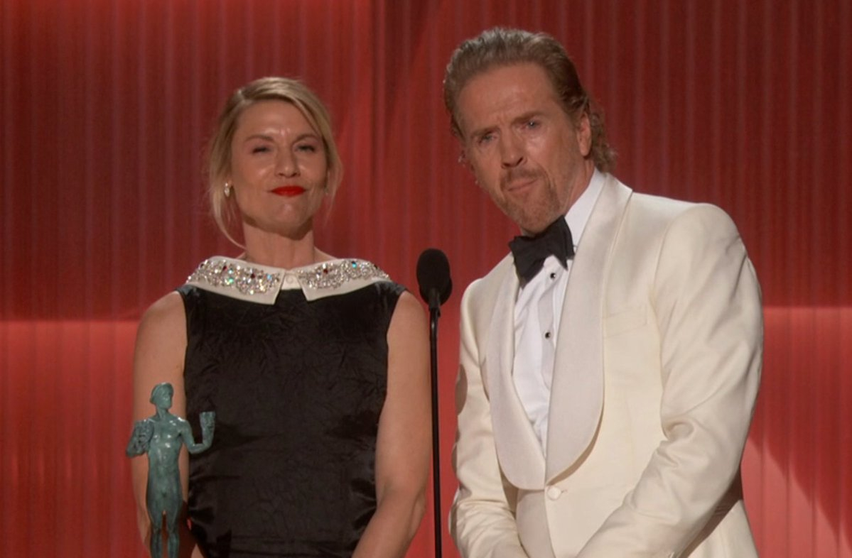 《国土安全》主创在演员奖重聚。 