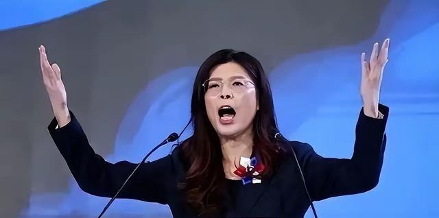 正告中国国民党，和平统一条件就三条。台独不要“一国”，国民党不要“二制”，听上去