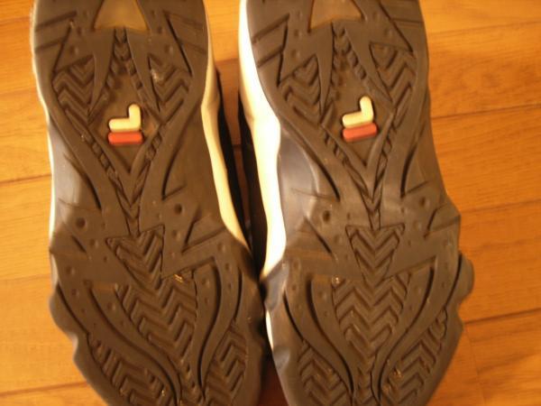 THE SOURCE magazine No. 71 还没进入NBA Steph