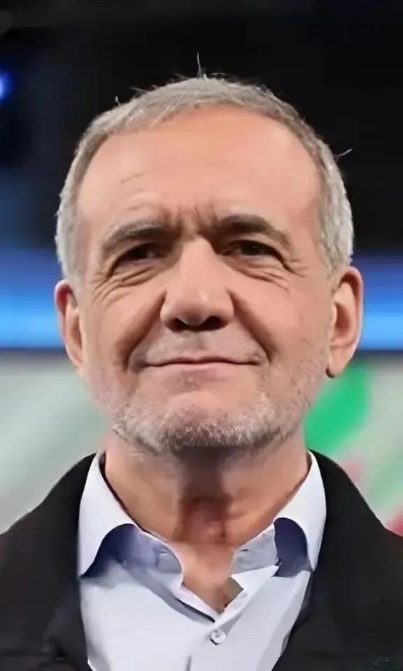 伊朗传来消息！
4月8日，伊朗最高国家安全委员会突然发布一份声明，向全体伊朗人民