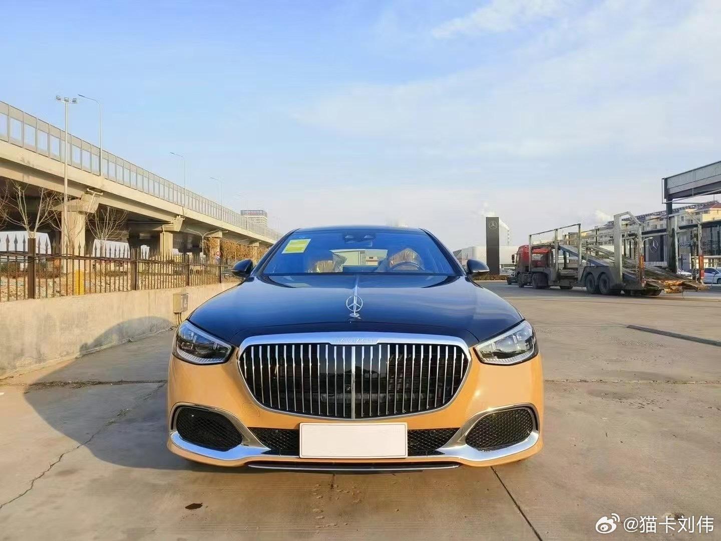 迈巴赫S680Virgil Abloh限量版包牌包税特价 438万 新车 ​​​