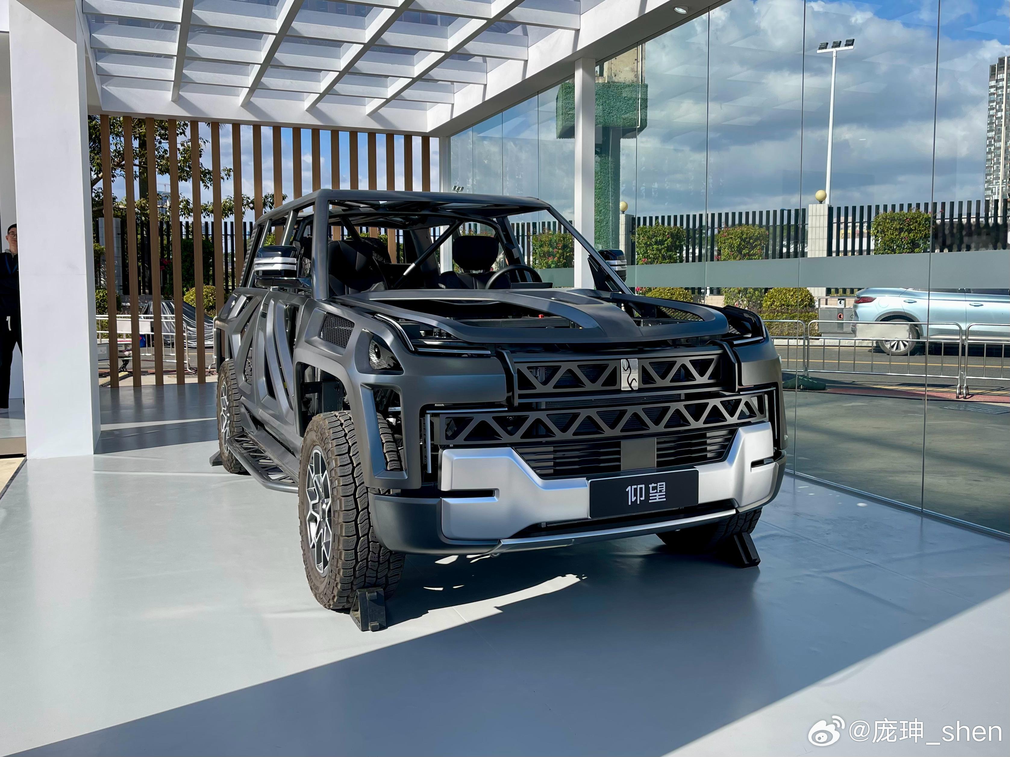 让仰望U8变帅的方式找到了！ ​​​