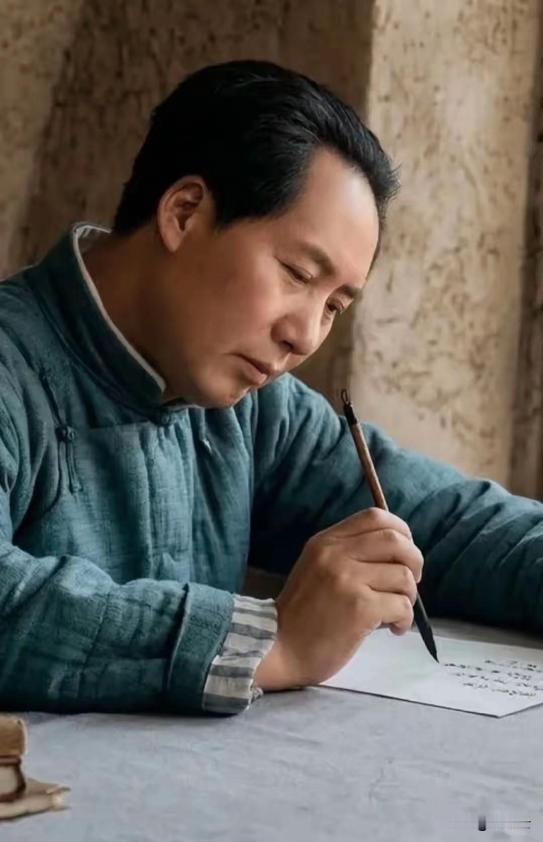 伟大领袖毛主席是预言家，新中国成立不久，毛主席多次下基层调研，带领领导班子反复商