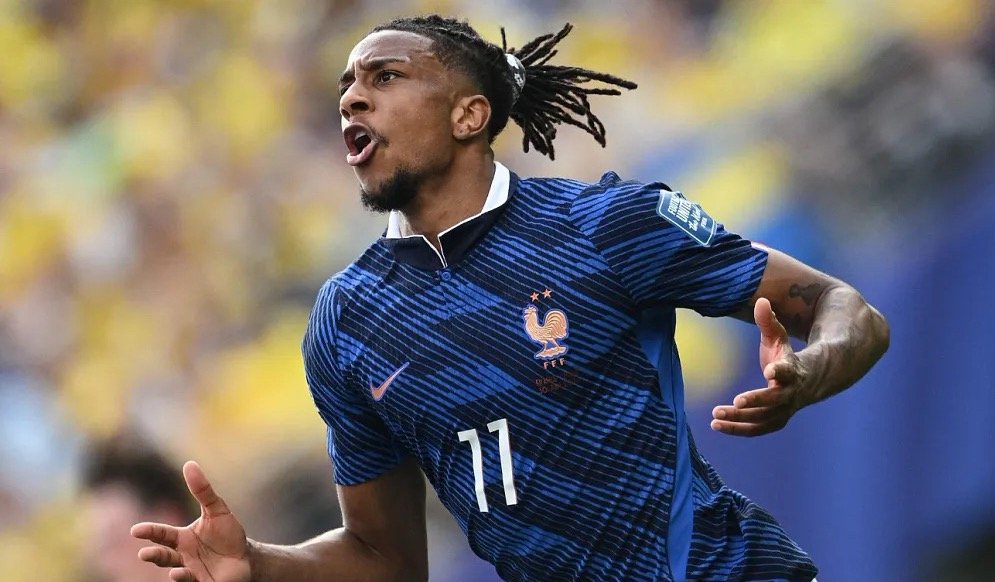 世界杯 奥利塞正以5场5次助攻闪耀世界杯，距贝利6次助攻纪录仅一步之遥。然而，这