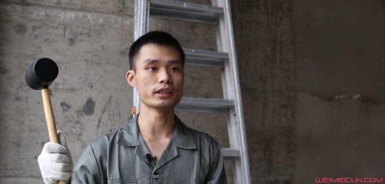 张全蛋致歉 那时候的暴走大事件，全班同学一起看。[二哈] 