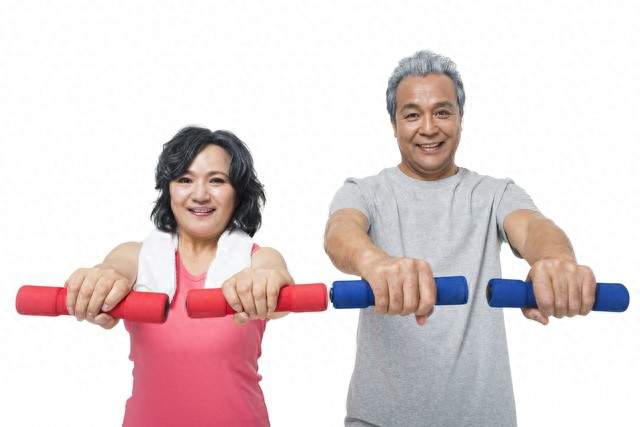 老人60岁后，体重多少算健康？一条公式算一算，你达标了吗？