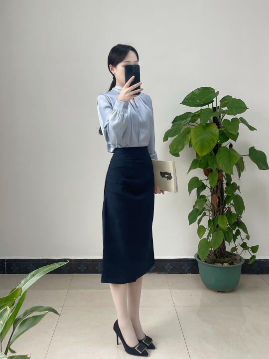 姐妹们，留不留？