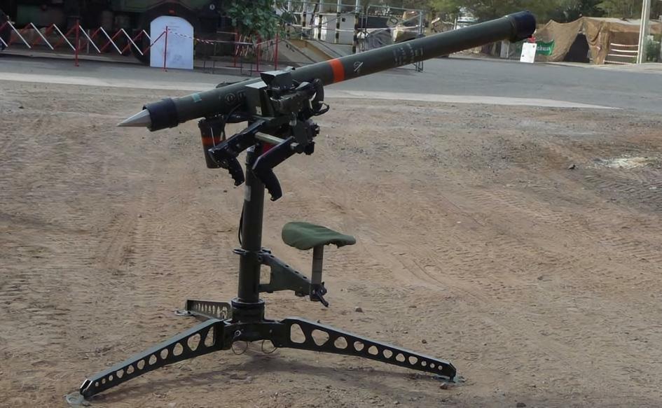 每天认识一件兵器 法国“西北风”防空导弹“西北风”防空导弹是法国马特拉公司研制的